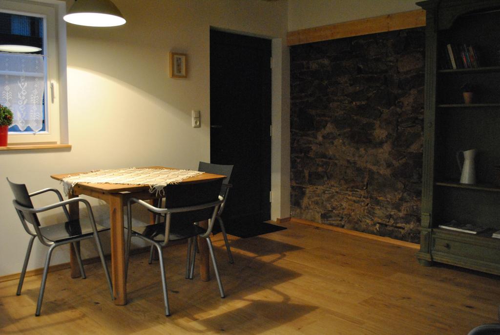 Apartment Türmchen Und Rustikal Gemünd